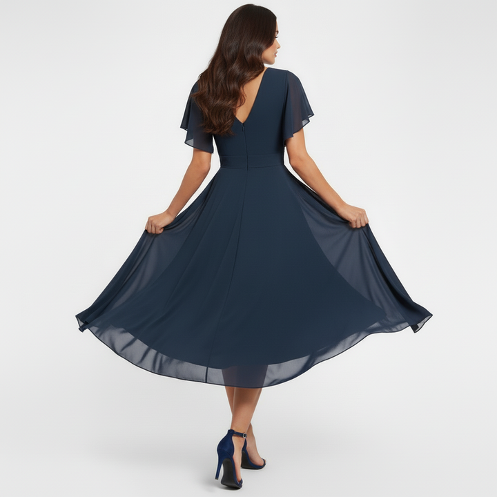 Clarissa｜Flowing V-Neck Maxi Dress