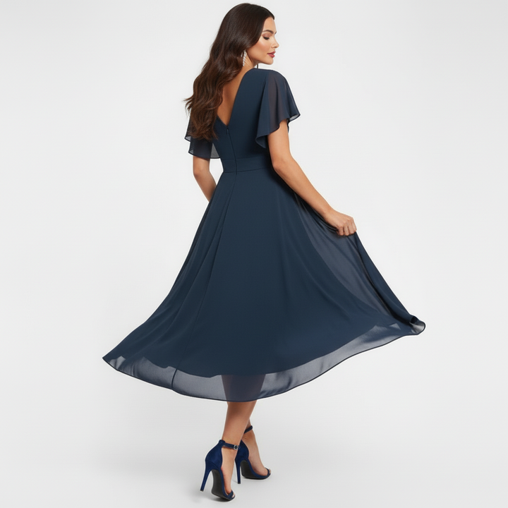 Clarissa｜Flowing V-Neck Maxi Dress